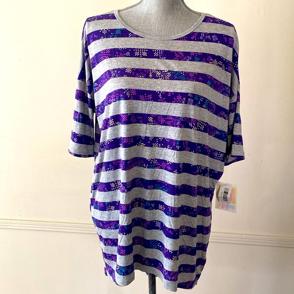 LuLaRoe “IRMA” HIGH-LOW TUNIC OVERSIZED TOP SIZE SMALL 🌟NWT🌟 - Picture 2 of 11